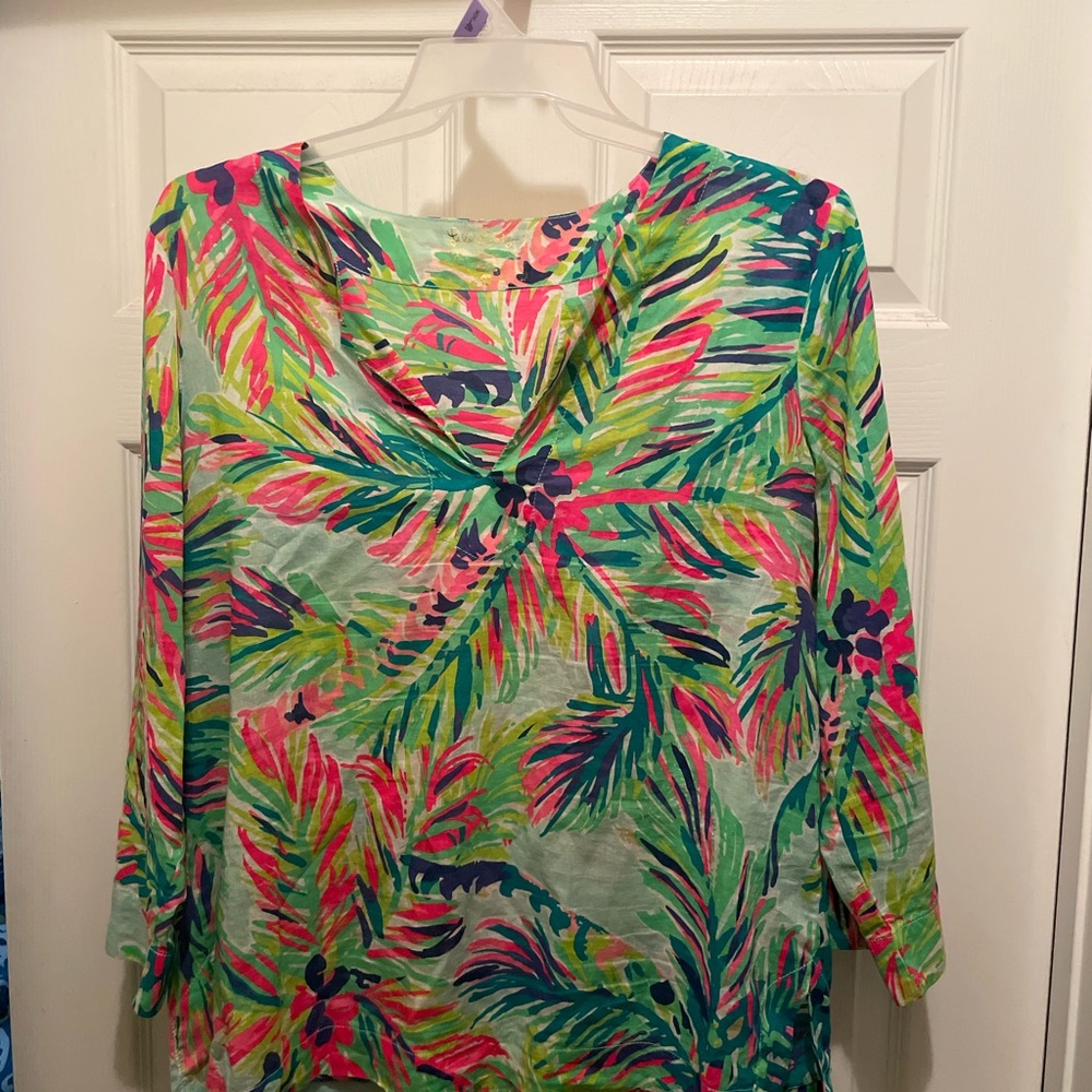 Lilly Pulitzer Island tunic top in “ Island Time”